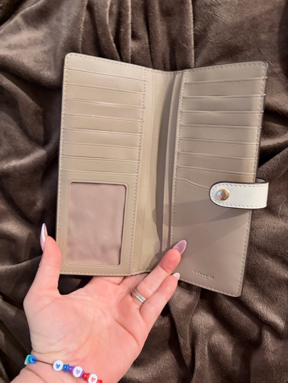 Vintage Coach Continental Wallet in Light Beige Signature Print - Picture 2 of 6